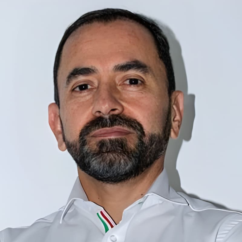 Cesar-Garcia-Partner-In-Publishing