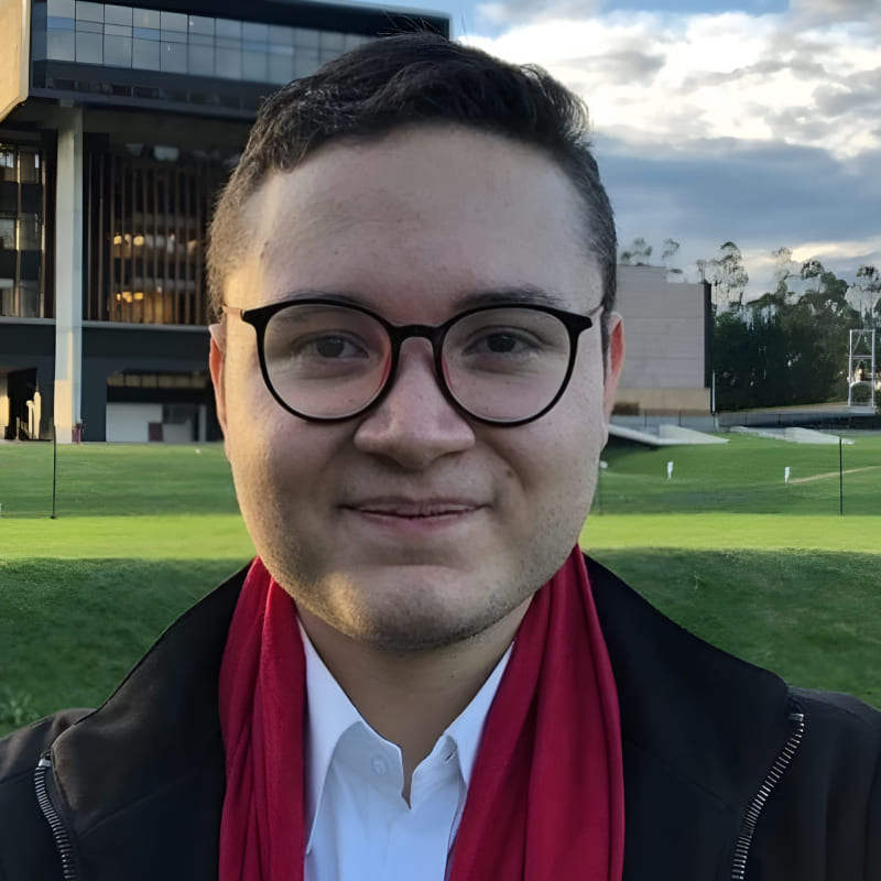 Felipe-Gonzalez-Partner-In-Publishing